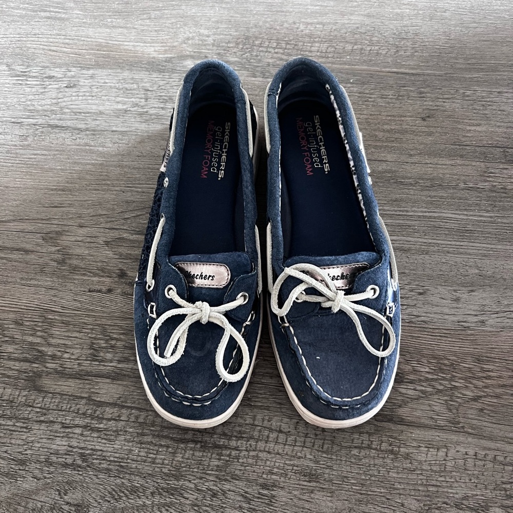 Sketchers slip on boat shoes